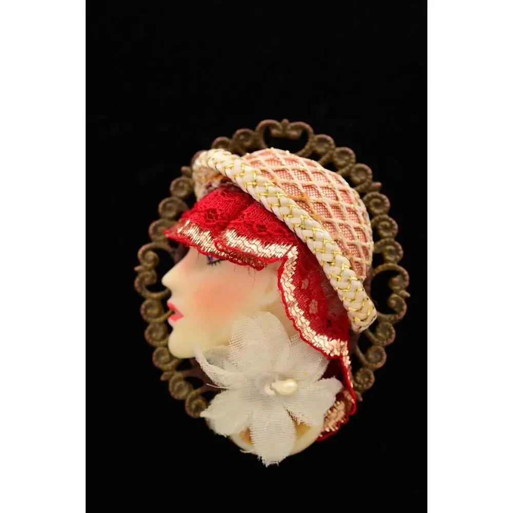 Unbranded stunning brooch
